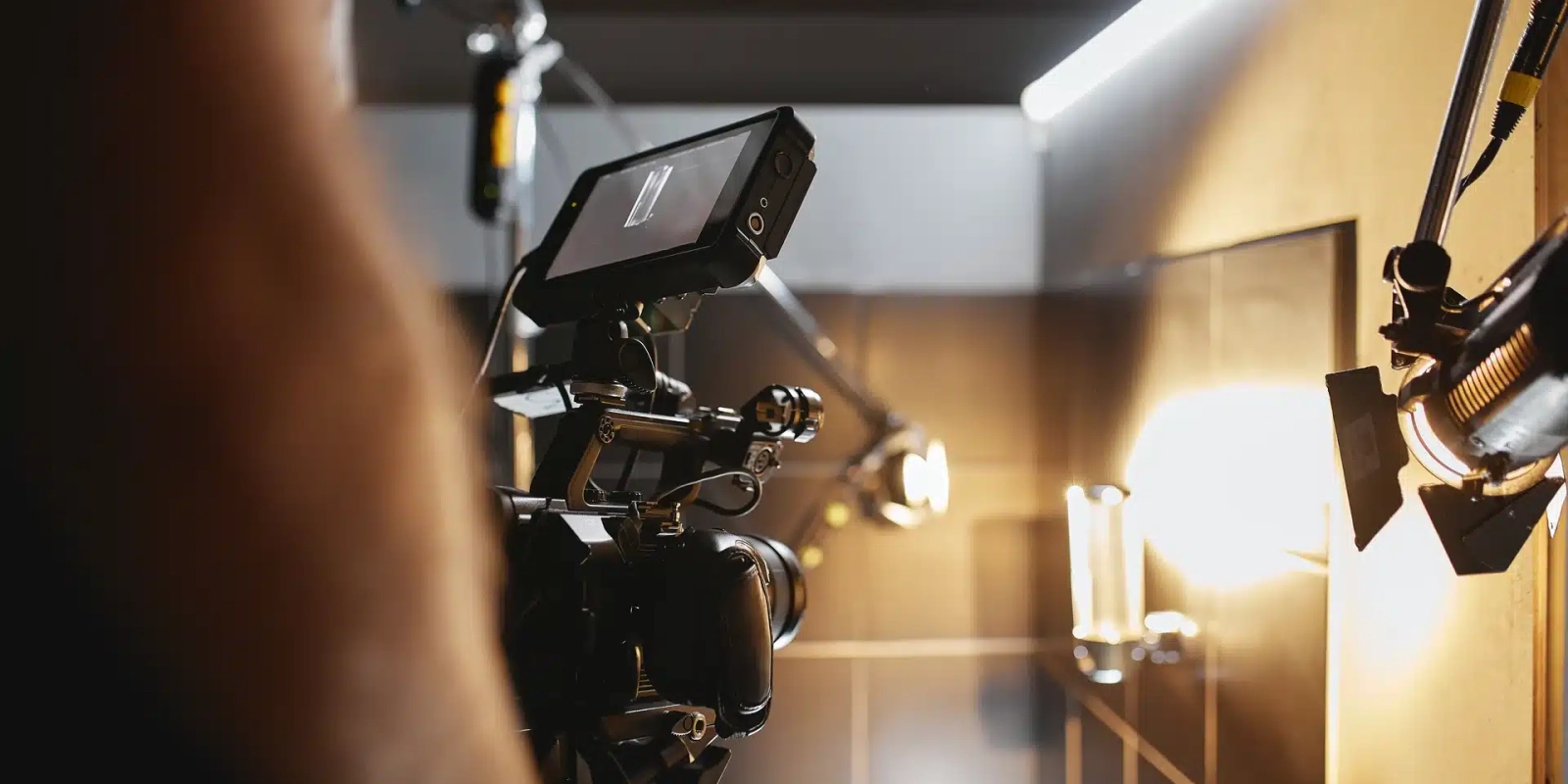 video-production-gatineau-studio-backstage-behind-the-scenes